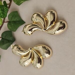 Gold Swirl Flower Post Earrings